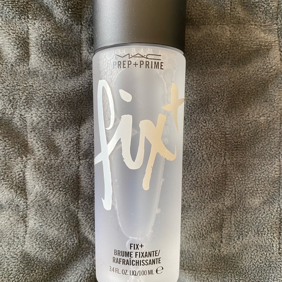 Mac Prep and Prime - Picture 1 of 3